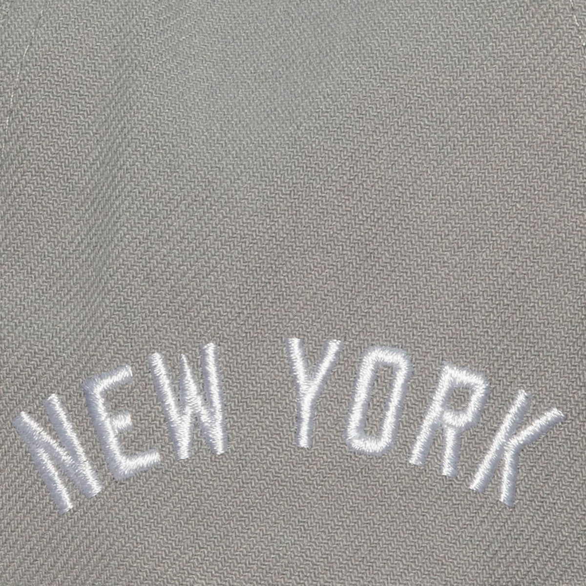 New York Yankees MLB Mitchell & Ness Men Grey Cooperstown Snapback product image 3, provided for visual reference and