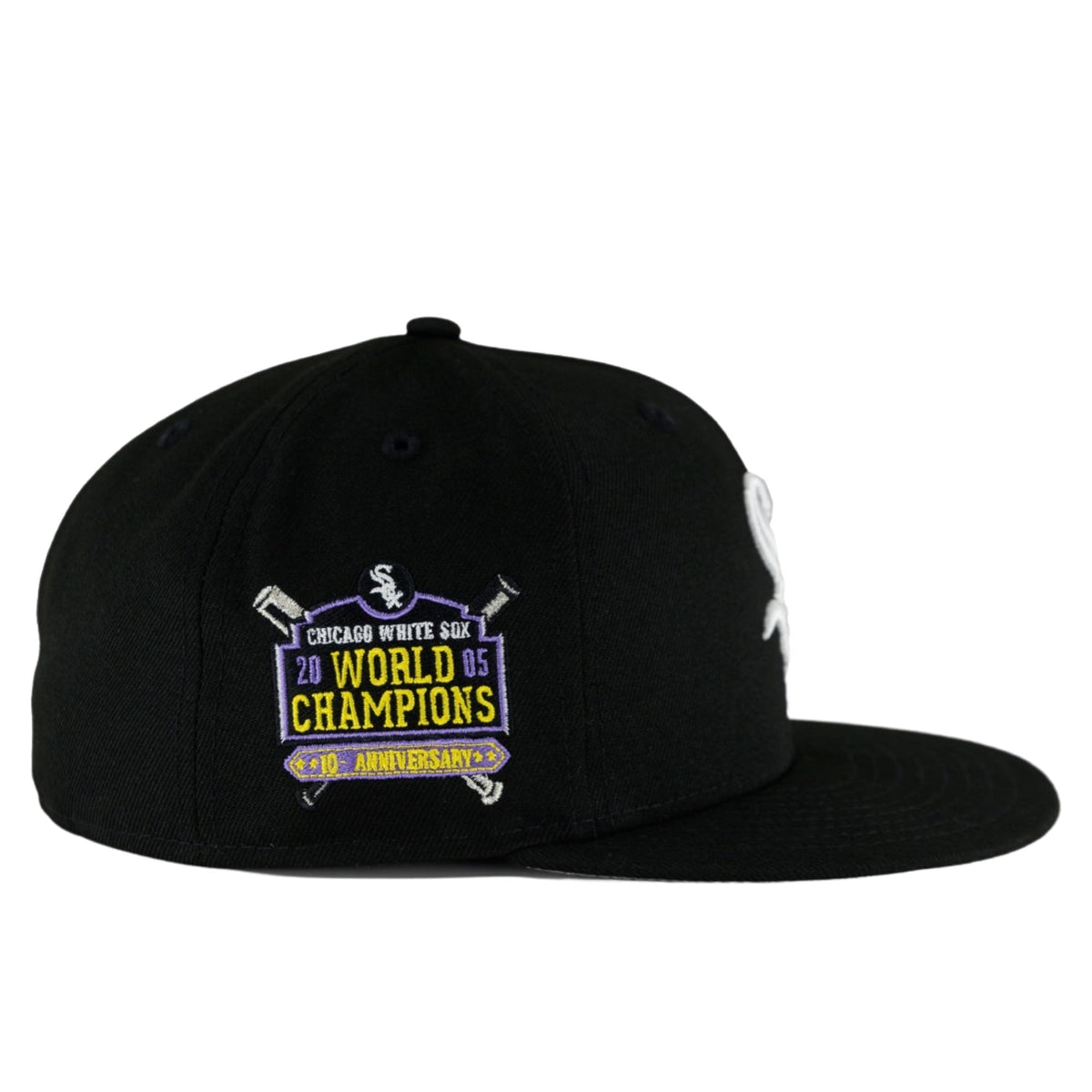 Chicago White Sox Black Grey 05' WS New Era 59FIFTY Fitted Hat product image 5, provided for visual reference and product