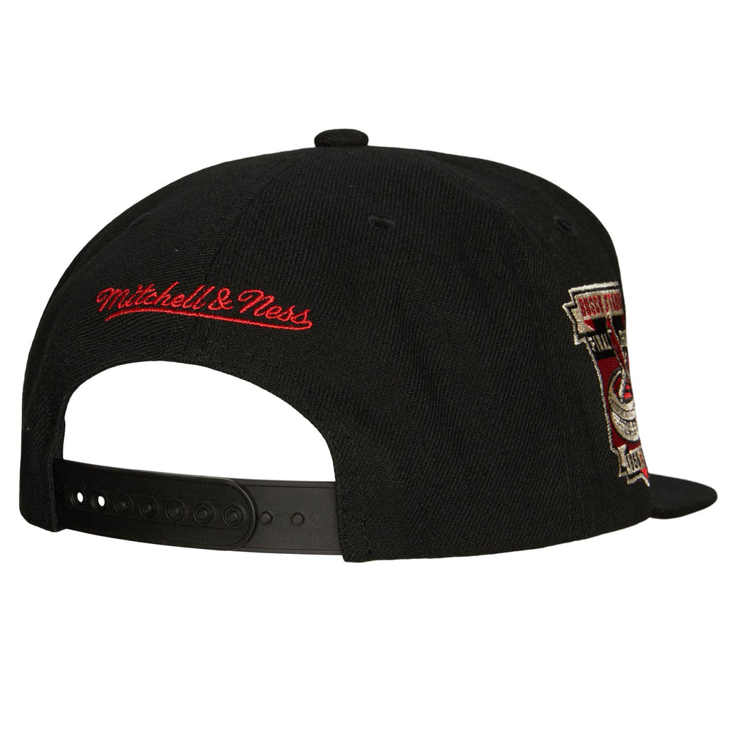 St. Louis Cardinals MLB Mitchell & Ness Men Black Team Classic Snapback product image 2, provided for visual reference and