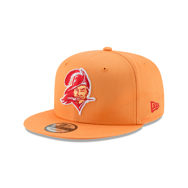 Tampa Bay Buccaneers NFL New Era Men Orange 9Fifty Classic Logo Basic Snapback product image 1, provided for visual