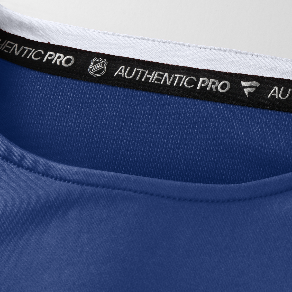 Toronto Maple Leafs NHL Fanatics Branded Men Royal Blue Authentic Pro Rink Tech Long-sleeve Shirt product image 5, provided