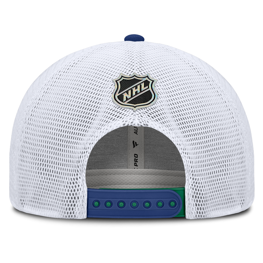 Vancouver Canucks NHL Fanatics Branded Men Green/White Authentic Pro Rink Trucker Snapback product image 2, provided for