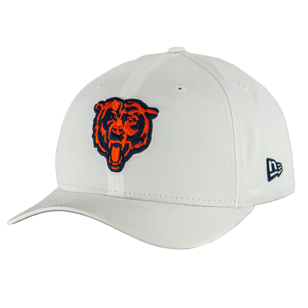 Chicago Bears White New Era 9SEVENTY Stretch-Snap Adjustable Hat product image 1, provided for visual reference and product