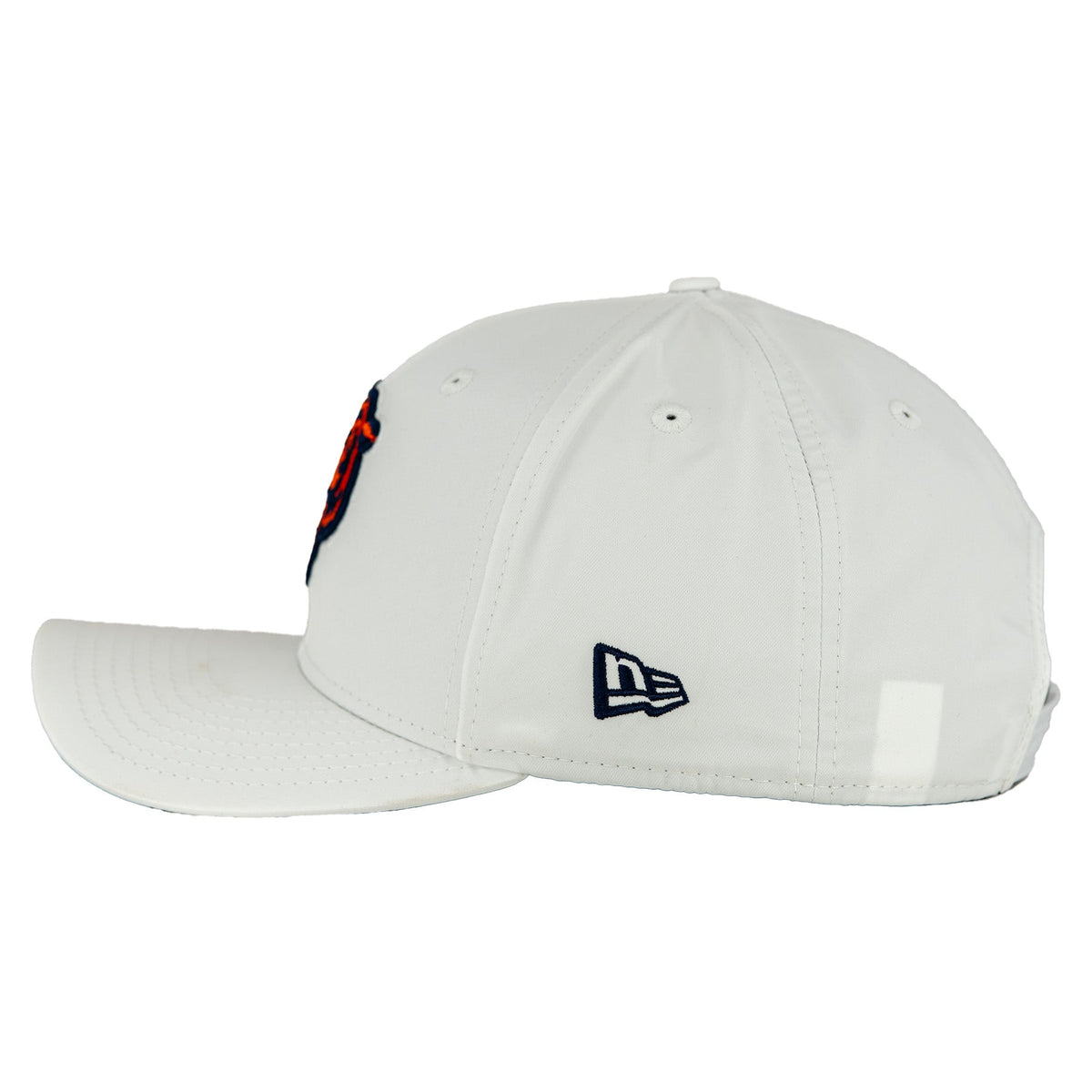 Chicago Bears White New Era 9SEVENTY Stretch-Snap Adjustable Hat product image 5, provided for visual reference and product