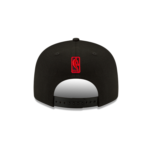 Toronto Raptors NBA New Era Men Black 9Fifty Red Logo Snapback product image 2, provided for visual reference and product