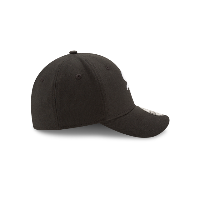 Chicago White Sox MLB New Era Men Black 39Thirty Team Classic Stretch Fit Hat product image 3, provided for visual reference