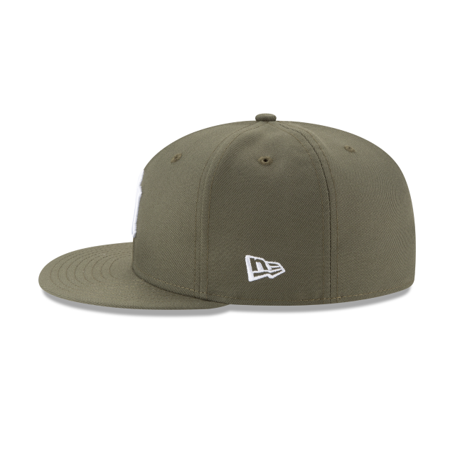New York Yankees MLB New Era Men Olive 59Fifty Basic Fitted Hat product image 4, provided for visual reference and product