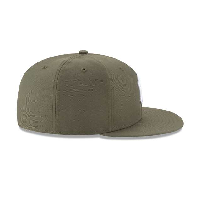 New York Yankees MLB New Era Men Olive 59Fifty Basic Fitted Hat product image 3, provided for visual reference and product