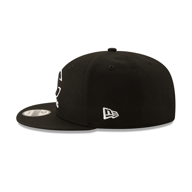 Chicago Bears NFL New Era Men Black White 9Fifty Basic Snapback product image 3, provided for visual reference and product