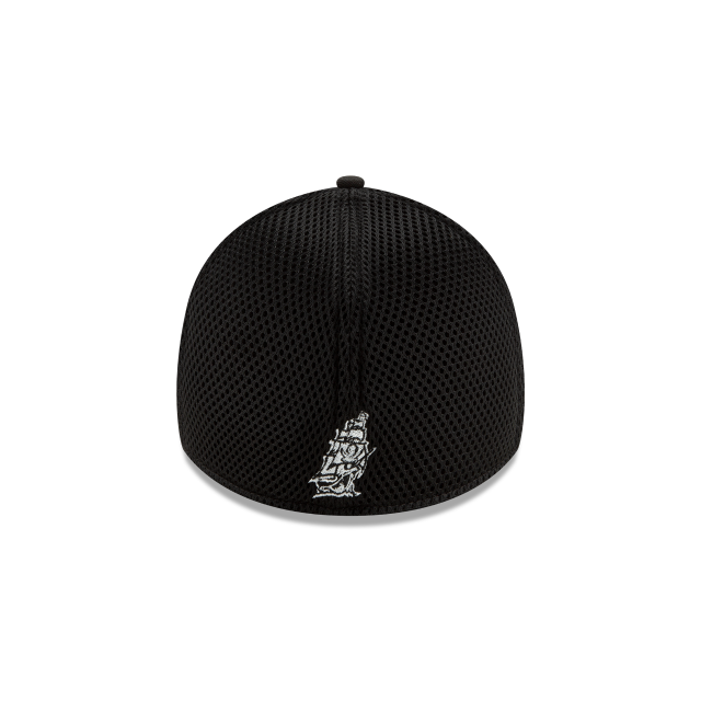 Tampa Bay Buccaneers NFL New Era Men Black/White 39Thirty Neo Stretch Fit Hat product image 2, provided for visual reference