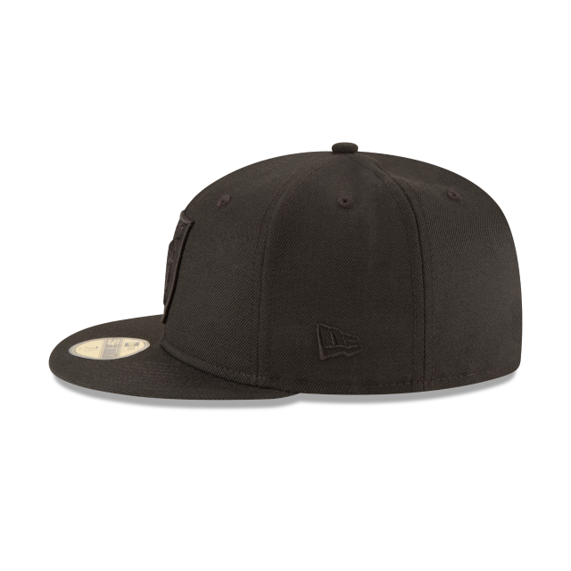 Las Vegas Raiders NFL New Era Men Black on Black 59Fifty League Basic Fitted Hat product image 5, provided for visual
