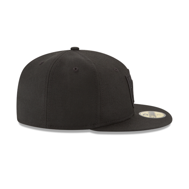 Las Vegas Raiders NFL New Era Men Black on Black 59Fifty League Basic Fitted Hat product image 4, provided for visual