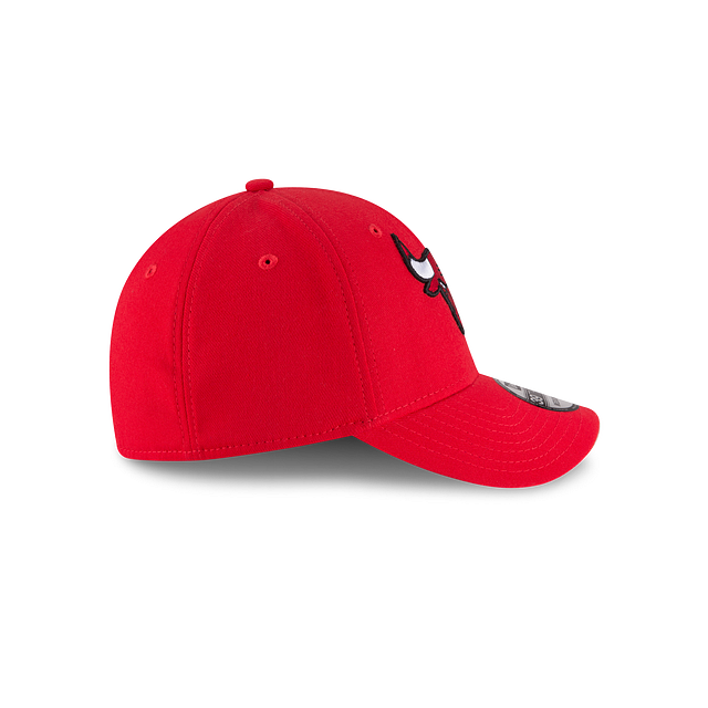 Chicago Bulls NBA New Era Men Red 39Thirty Team Classic Stretch Fit Hat product image 3, provided for visual reference and