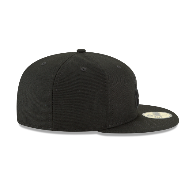 Baltimore Orioles MLB New Era Men Black on Black 59Fifty Basic Fitted Hat product image 3, provided for visual reference and