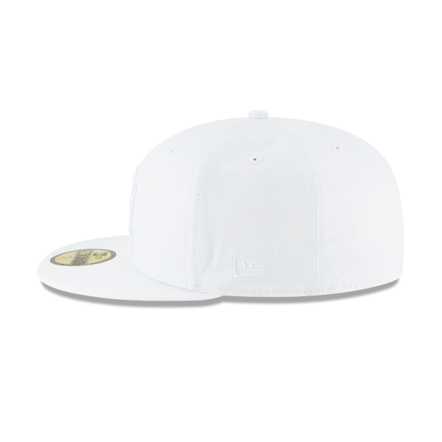 New York Yankees MLB New Era Men White on White 59Fifty Basic Fitted Hat product image 4, provided for visual reference and