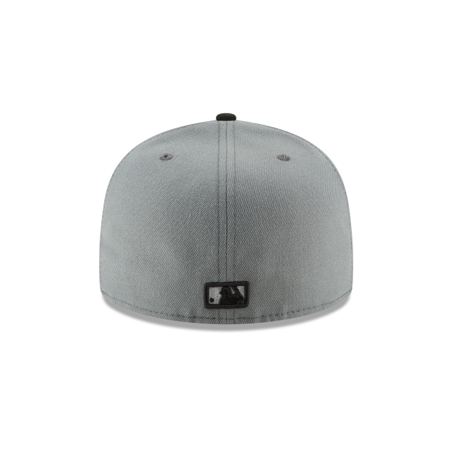 New York Yankees MLB New Era Men Grey Black 59Fifty Basic Fitted Hat product image 2, provided for visual reference and