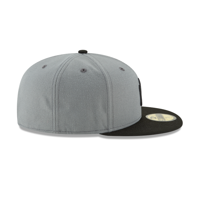 New York Yankees MLB New Era Men Grey Black 59Fifty Basic Fitted Hat product image 3, provided for visual reference and