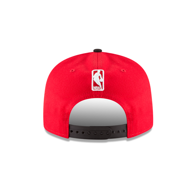 Chicago Bulls NBA New Era Men Red/Black 9Fifty Two Tone Snapback product image 2, provided for visual reference and product