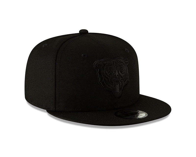 Chicago Bears Black on Black Bear Head 9FIFTY Snapback product image 2, provided for visual reference and product detail
