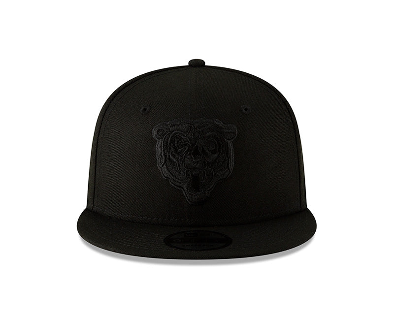 Chicago Bears Black on Black Bear Head 9FIFTY Snapback product image 3, provided for visual reference and product detail