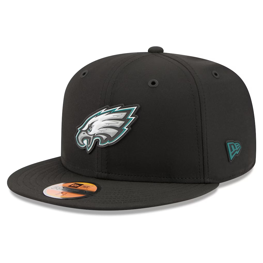 Philadelphia Eagles NFL New Era Men Black 59Fifty 2026 Sideline Fitted Hat product image 1, provided for visual reference