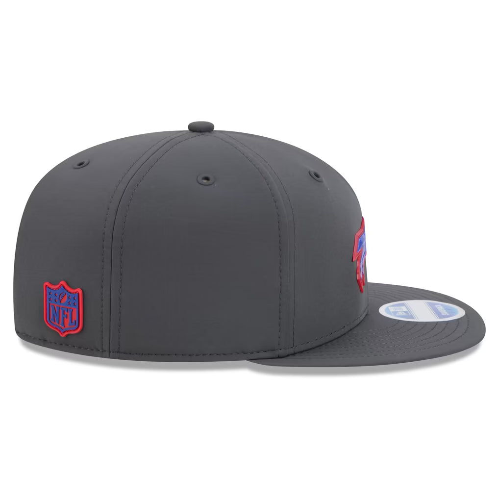Buffalo Bills NFL New Era Men Charcoal 9Fifty 2026 Sideline Cold Weather Snapback product image 5, provided for visual