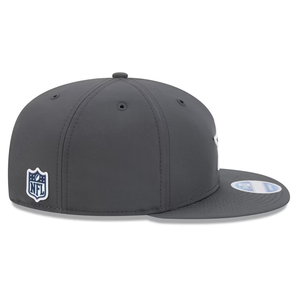 Dallas Cowboys NFL New Era Men Charcoal 9Fifty 2026 Sideline Cold Weather Snapback product image 4, provided for visual