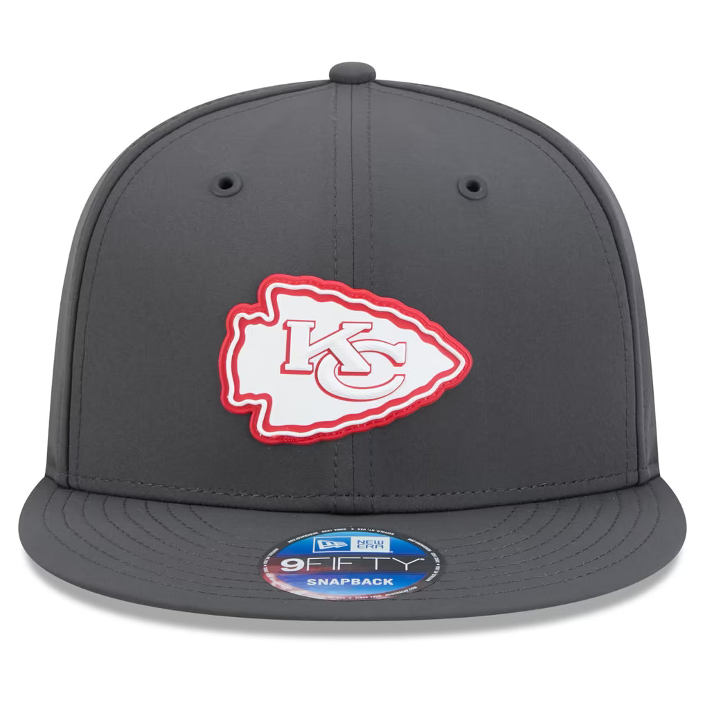 Kansas City Chiefs NFL New Era Men Charcoal 9Fifty 2026 Sideline Cold Weather Snapback product image 7, provided for visual